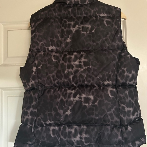 Michael Kors Gorpcore Outdoor Leopard Print Quilted Vest, Silver Zipper Sz L - Picture 4 of 15